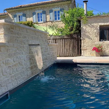 Superb Flat With Private Pool Vila