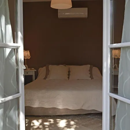 Superb Flat With Private Pool Vila *